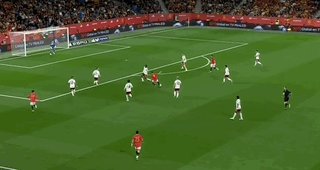 开云-【友谊赛】马尔穆什射门中柱，西班牙0比0埃及